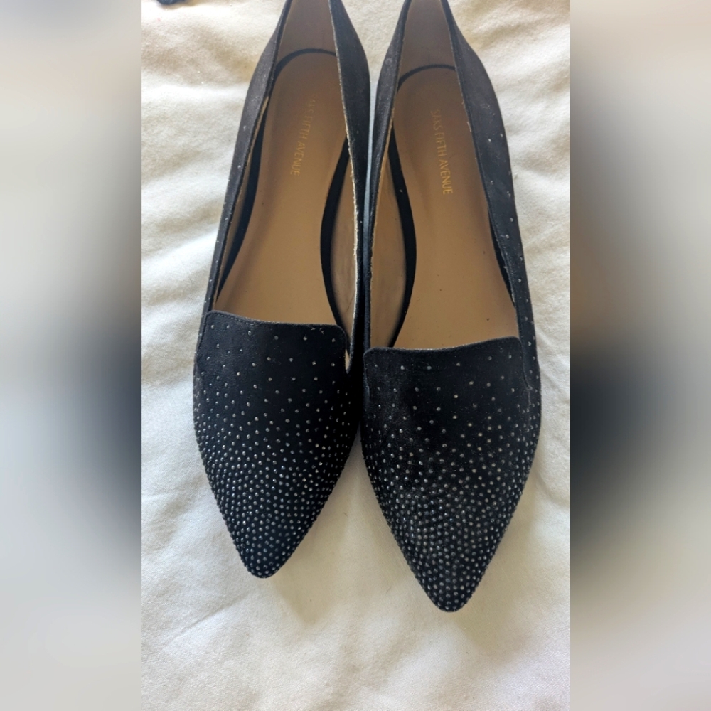 Saks Off Fifth by Saks Fifth Avenue Glittery Studded Flats NWOB